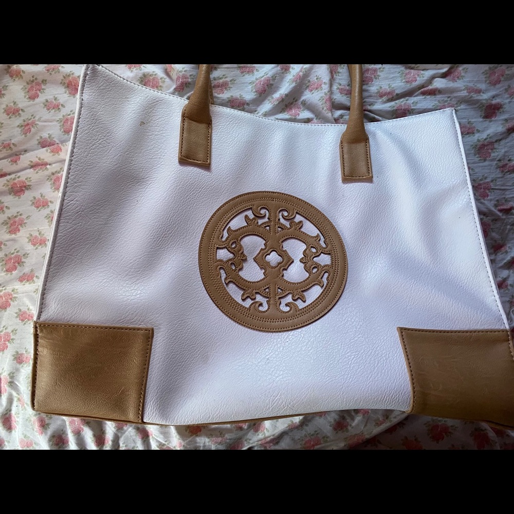 White purse